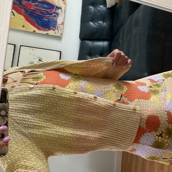 St. John cardigan - Picture 13 of 14